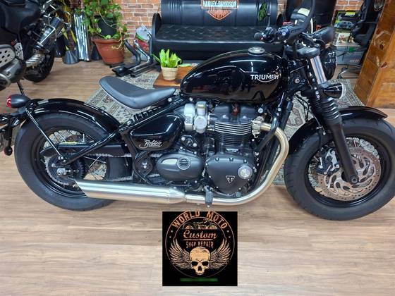TRIUMPH BONNEVILLE BOBBER 1200 TRIUMPH BONNEVILLE BOBBER 1200